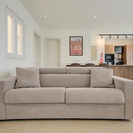 The Valley Collection - B23