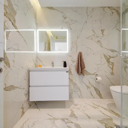 The Valley Collection - B23 * Xaghra