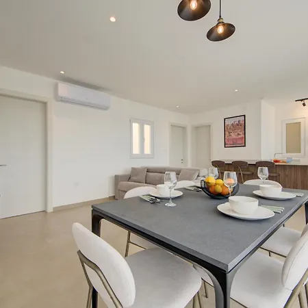 The Valley Collection - B23 Apartment Xaghra