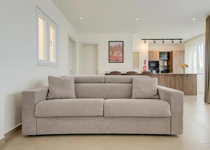 The Valley Collection - B23