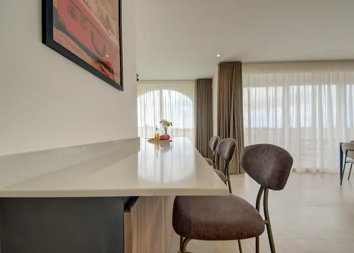 The Valley Collection - B23